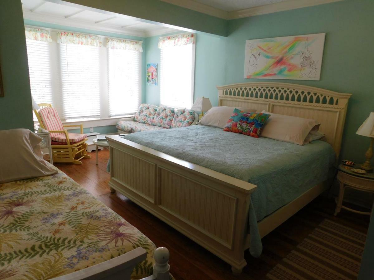 The River Lily Daytona Beach Room photo