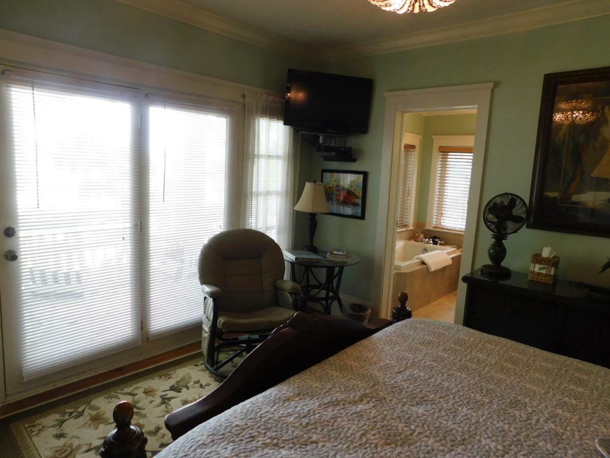The River Lily Daytona Beach Room photo